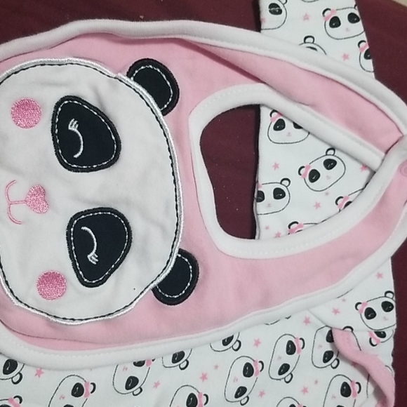 Zak & Zoey Panada onesie - Picture 2 of 3
